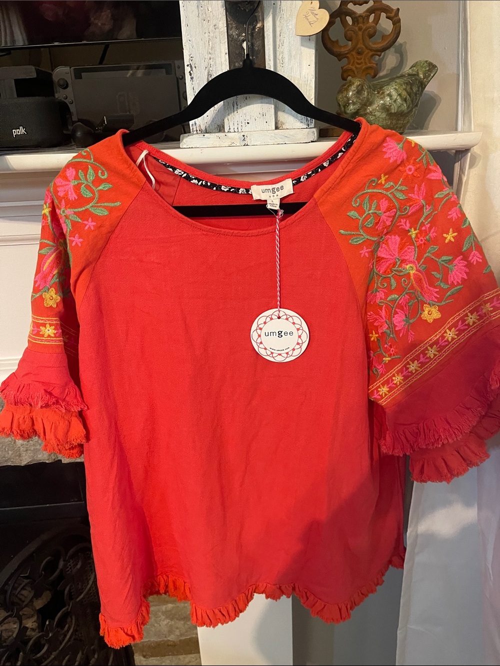 Umgee Red Embroidered Flutter Sleeve Top-Large-NWT